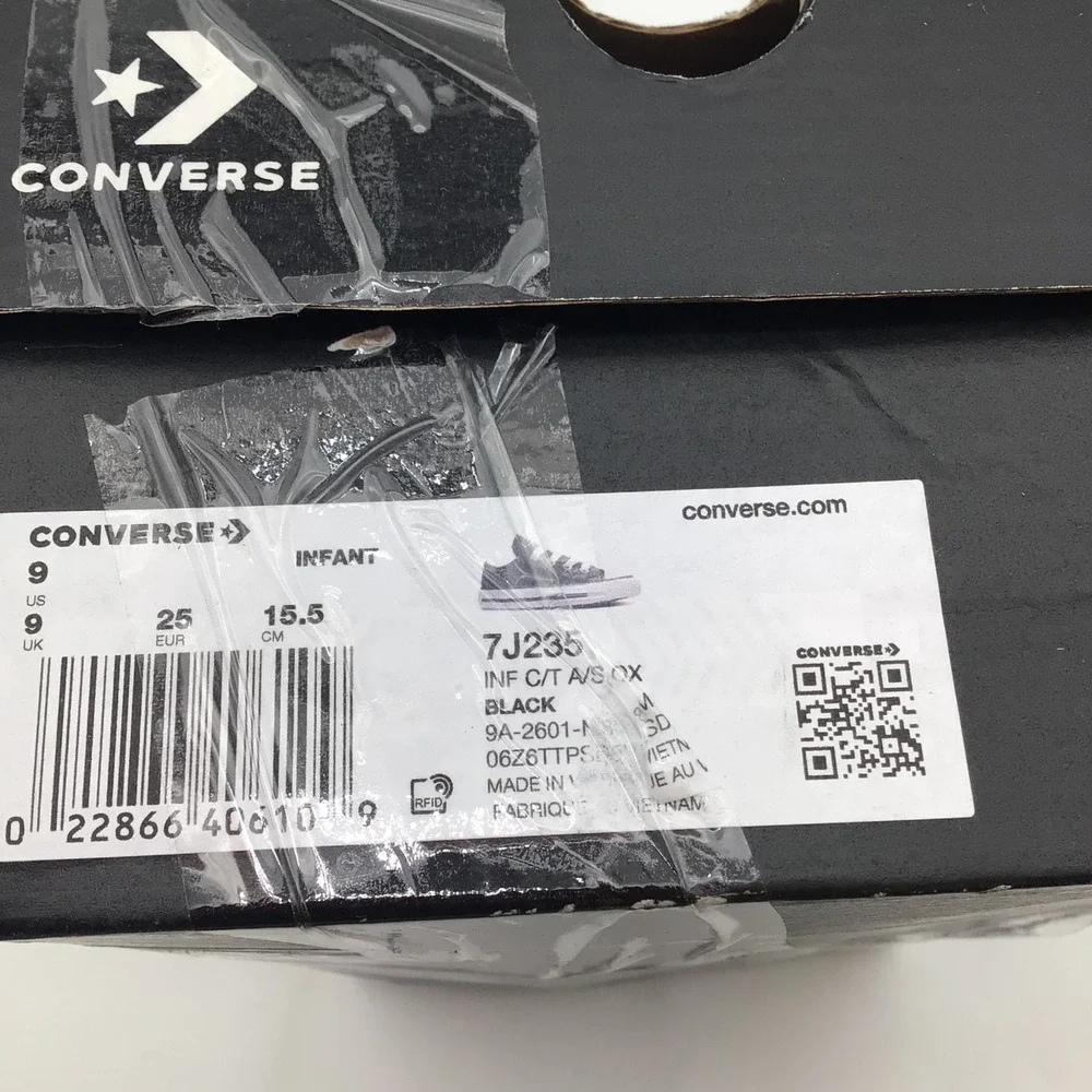 Converse CTAS Low Top Black White Infant Size 9 7J235 Sneaker NEW